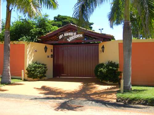 Casa De Caseiro Em Campinas Brasil Evisos