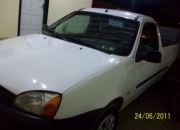 Courier 1.6 L  Branca Ano 2000