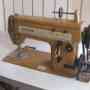 vendo uma máquina industrial de costura