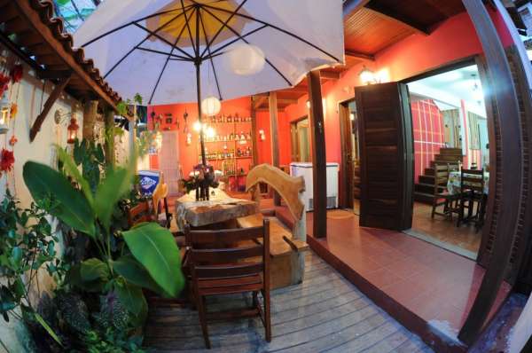 Arrenda-se restaurante com tres suite (segunda praia de morro de sao paulo, bahia)