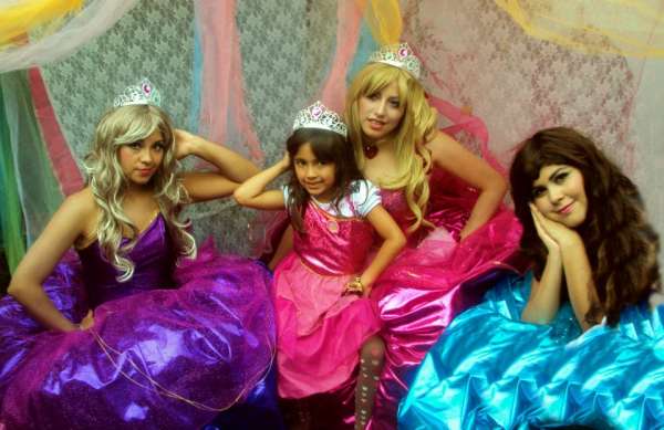 Festa barbie escola de princesas