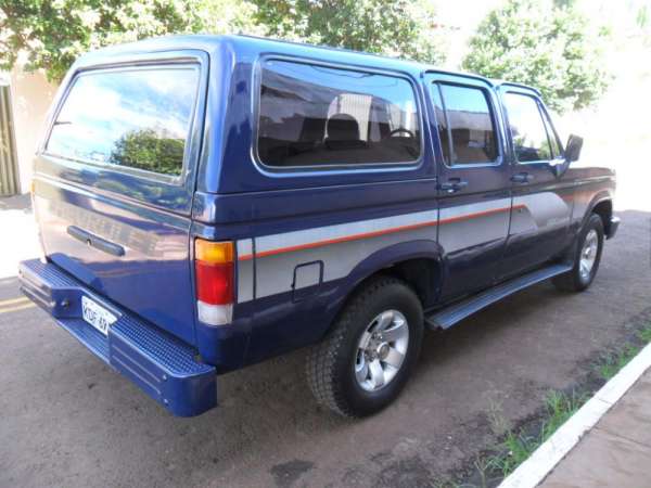 D veraneio evemo azul muito original linda oportunidade em Goiânia Venda de Carros